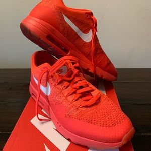 Pre owned Mens Nike Air Max 1 Ultra Flyknit size 11